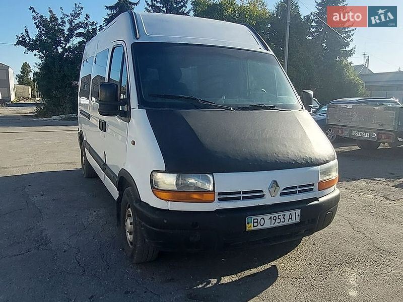Мінівен Renault Master