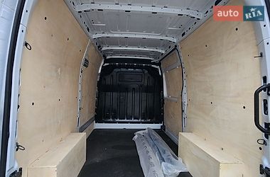 Грузовой фургон Renault Master 2022 в Дубно