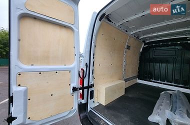 Грузовой фургон Renault Master 2022 в Дубно