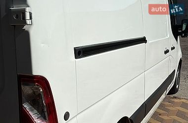 Грузовой фургон Renault Master 2012 в Миргороде