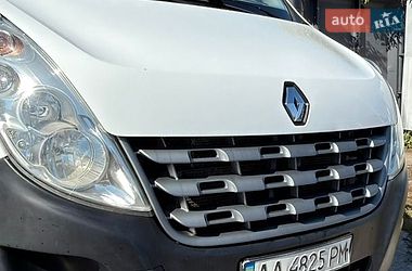 Грузовой фургон Renault Master 2012 в Миргороде