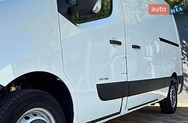 Грузовой фургон Renault Master 2012 в Миргороде