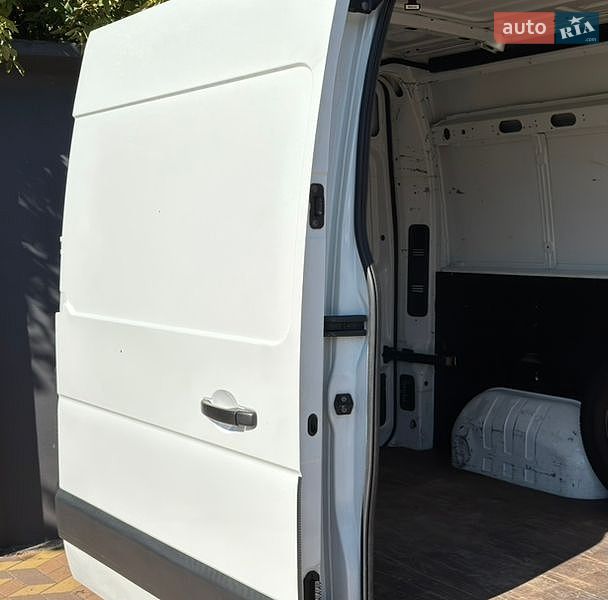 Грузовой фургон Renault Master 2012 в Миргороде