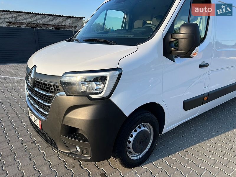 Вантажний фургон Renault Master 2021 в Дубні