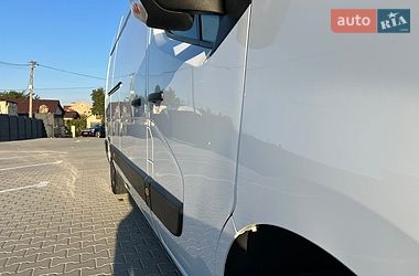 Вантажний фургон Renault Master 2021 в Дубні