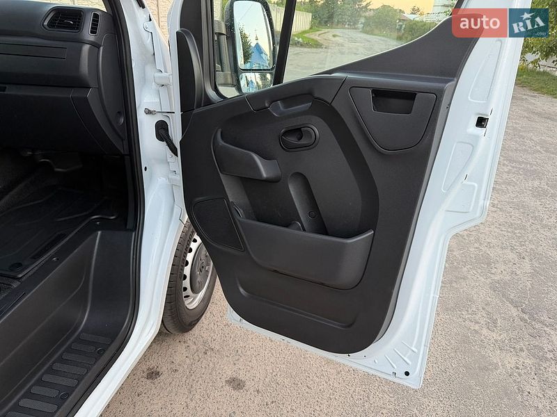 Тентований Renault Master 2022 в Ковелі