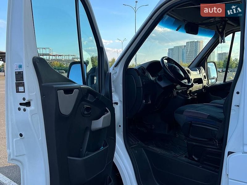 Тентований Renault Master 2013 в Києві