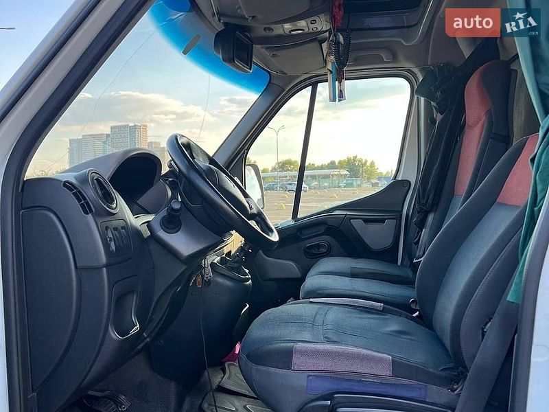 Тентований Renault Master 2013 в Києві