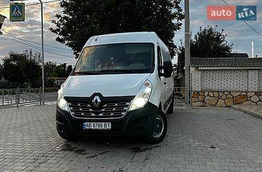 Вантажний фургон Renault Master 2016 в Могилів-Подільському