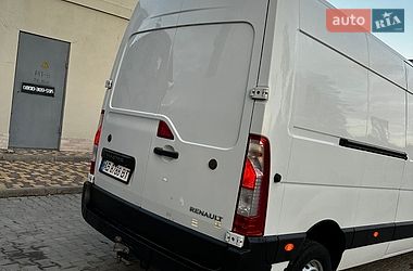 Вантажний фургон Renault Master 2016 в Могилів-Подільському