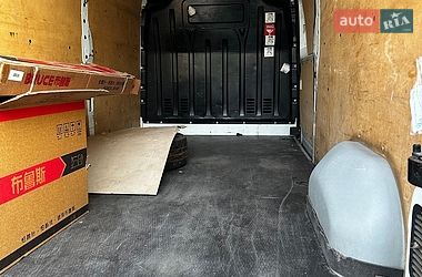 Вантажний фургон Renault Master 2016 в Могилів-Подільському