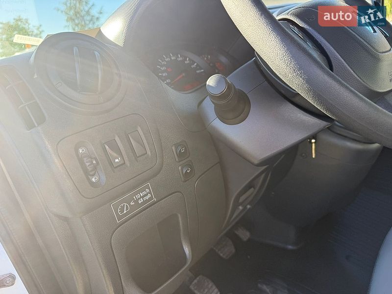 Грузовой фургон Renault Master 2019 в Дубно