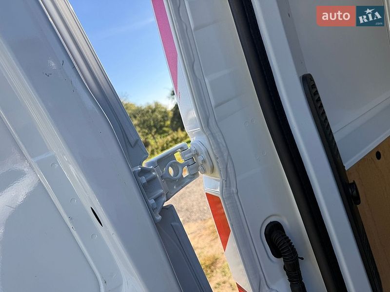 Грузовой фургон Renault Master 2019 в Дубно