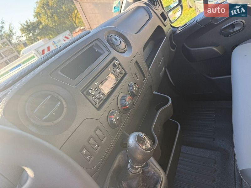 Грузовой фургон Renault Master 2019 в Дубно
