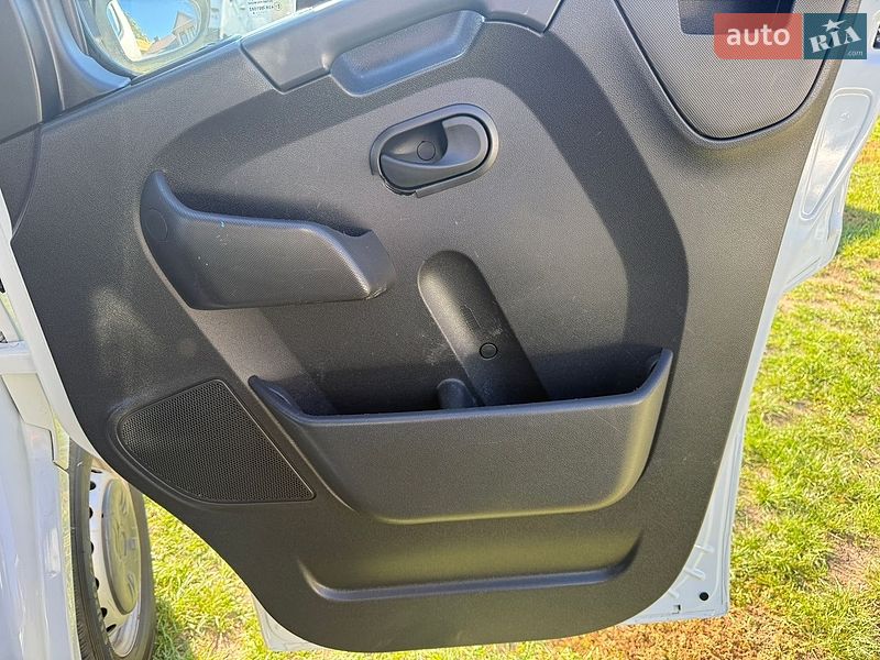 Грузовой фургон Renault Master 2019 в Дубно