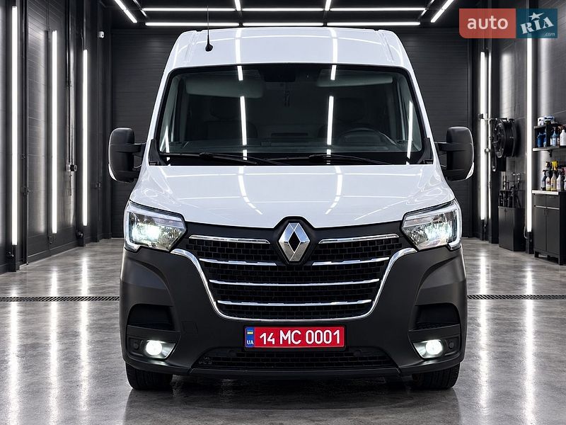 Грузовой фургон Renault Master 2023 в Калуше