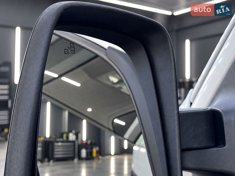 Грузовой фургон Renault Master 2023 в Калуше