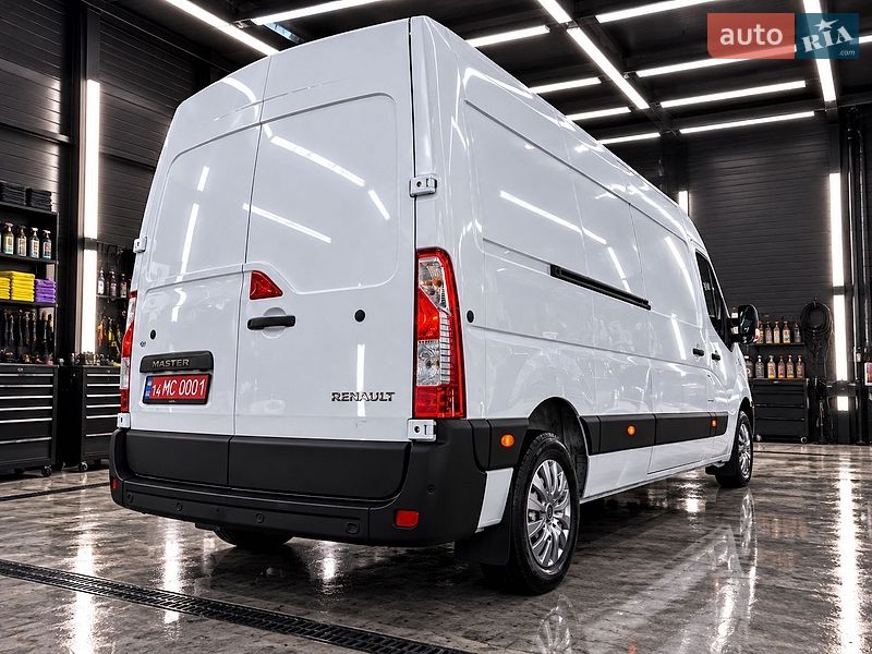 Грузовой фургон Renault Master 2023 в Калуше