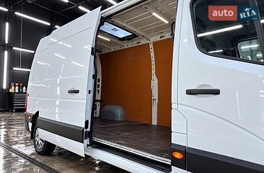 Грузовой фургон Renault Master 2023 в Калуше