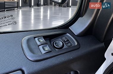 Грузовой фургон Renault Master 2023 в Калуше