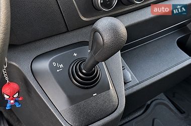 Грузовой фургон Renault Master 2023 в Калуше