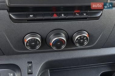 Грузовой фургон Renault Master 2023 в Калуше