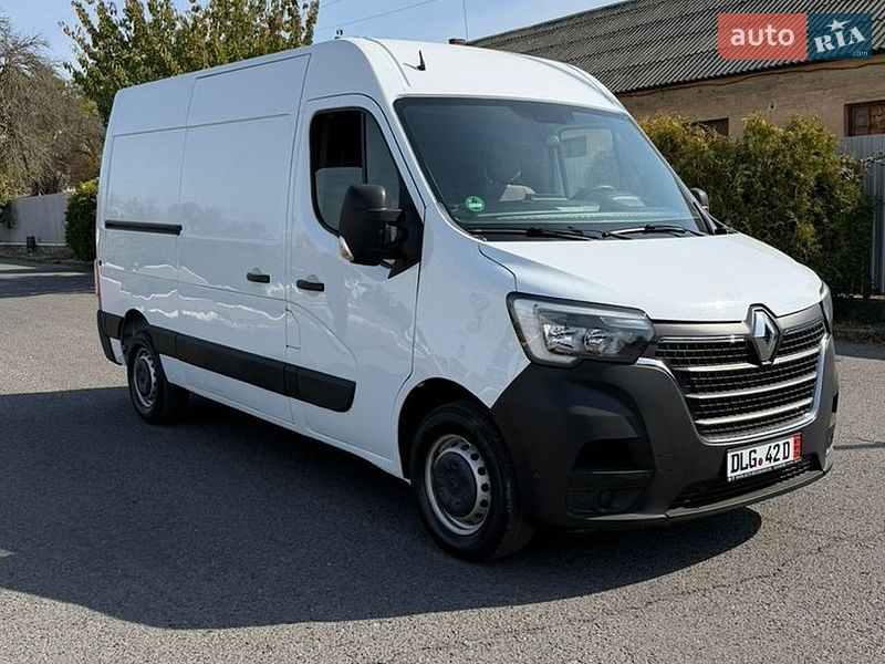 Renault Master 2021