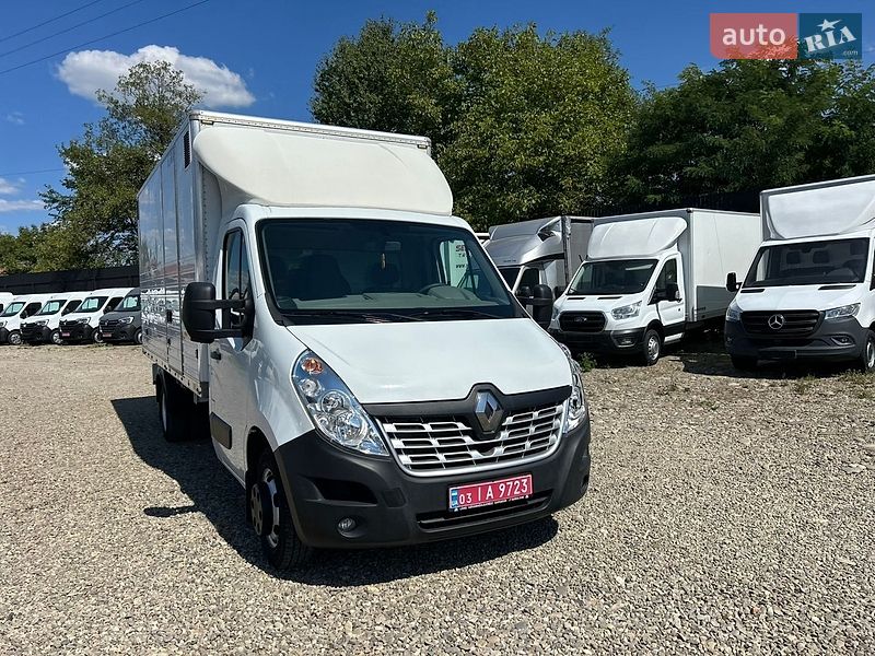 Грузовой фургон Renault Master 2018 в Хусте
