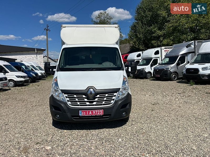 Грузовой фургон Renault Master 2018 в Хусте