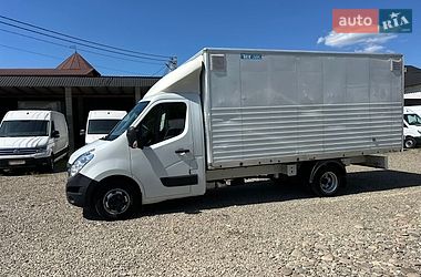 Грузовой фургон Renault Master 2018 в Хусте
