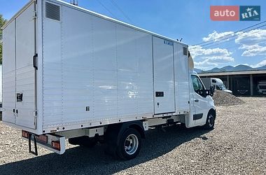 Грузовой фургон Renault Master 2018 в Хусте