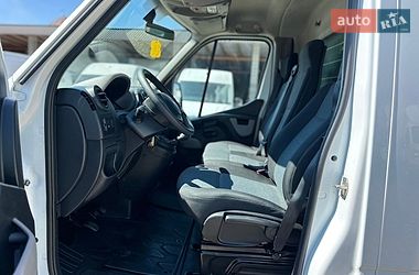 Грузовой фургон Renault Master 2018 в Хусте