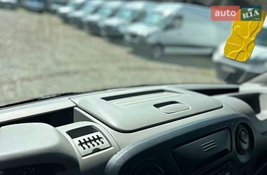 Грузовой фургон Renault Master 2018 в Хусте