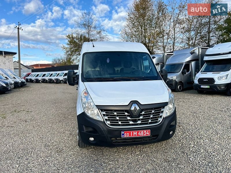 Грузовой фургон Renault Master 2018 в Хусте