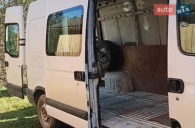 Грузопассажирский фургон Renault Master 2005 в Черновцах