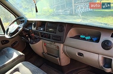 Грузопассажирский фургон Renault Master 2005 в Черновцах