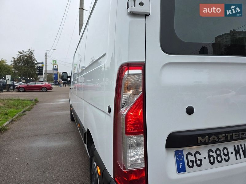 Грузовой фургон Renault Master 2022 в Одессе