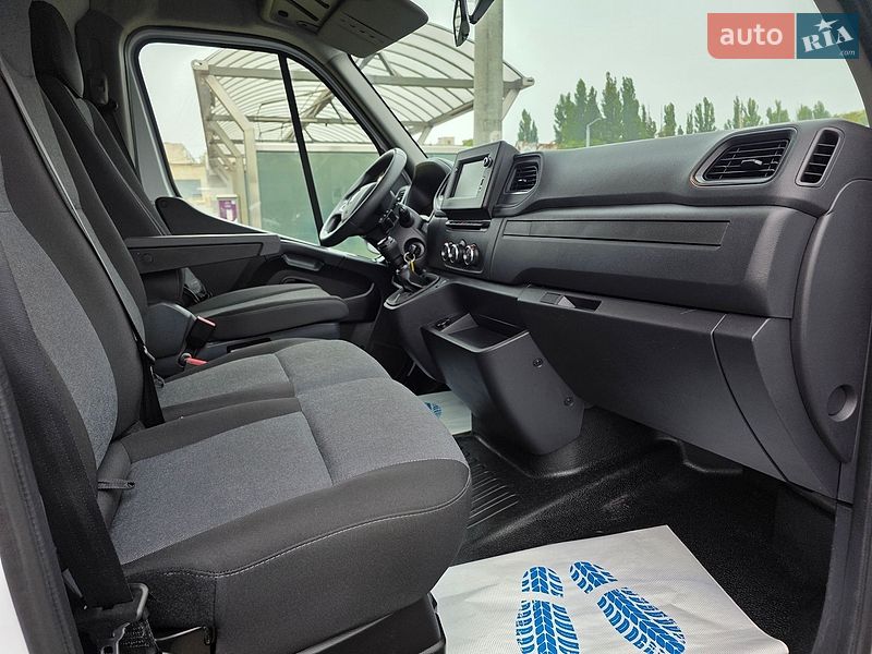Грузовой фургон Renault Master 2022 в Одессе