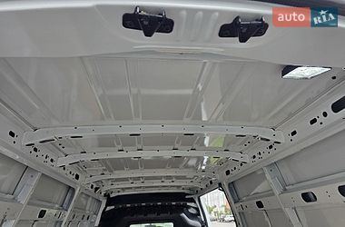 Грузовой фургон Renault Master 2022 в Одессе