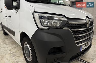 Вантажний фургон Renault Master 2022 в Полтаві