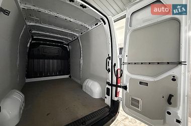 Вантажний фургон Renault Master 2022 в Полтаві