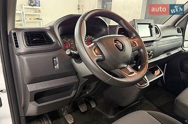 Вантажний фургон Renault Master 2022 в Полтаві