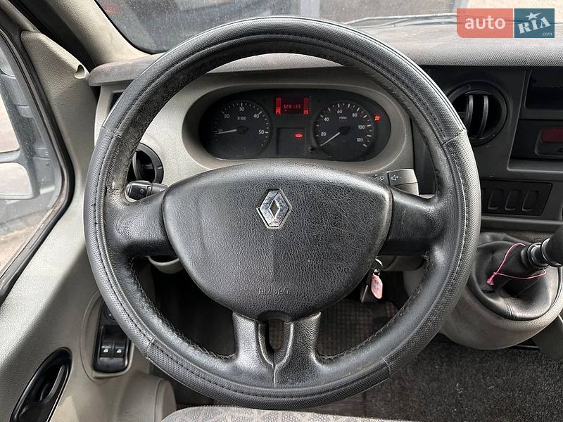 Грузопассажирский фургон Renault Master 2008 в Киеве