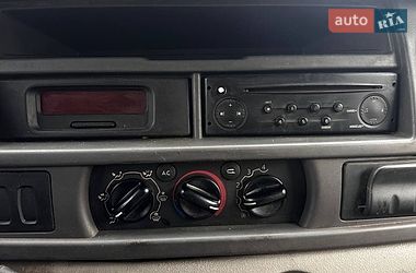 Грузопассажирский фургон Renault Master 2008 в Киеве