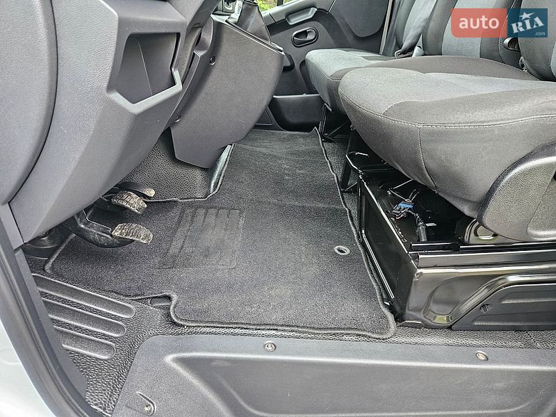 Мікроавтобус вантажний (до 3,5т) Renault Master 2021 в Бердичеві