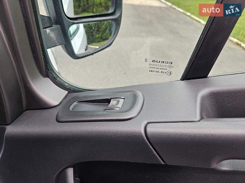 Мікроавтобус вантажний (до 3,5т) Renault Master 2021 в Бердичеві