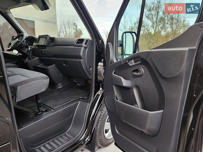 Универсал Renault Master 2020 в Дубно