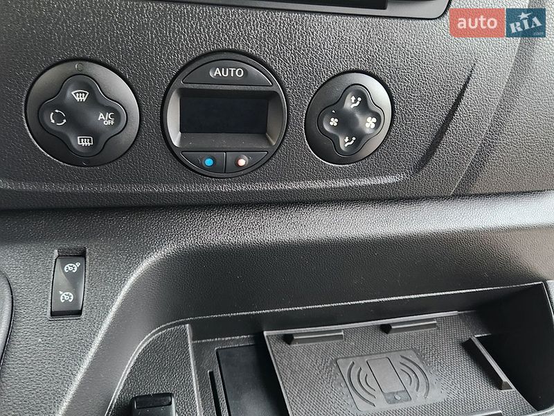 Универсал Renault Master 2020 в Дубно