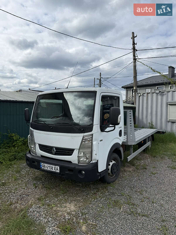Спецтехніка Renault Maxity
