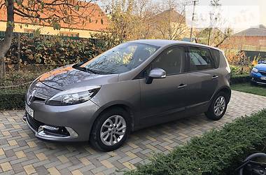 Renault Megane Scenic  2012